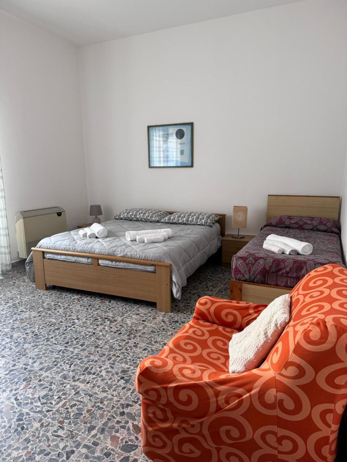 Pm 41 Via Ennio Porrino Guest House Alghero Extérieur photo