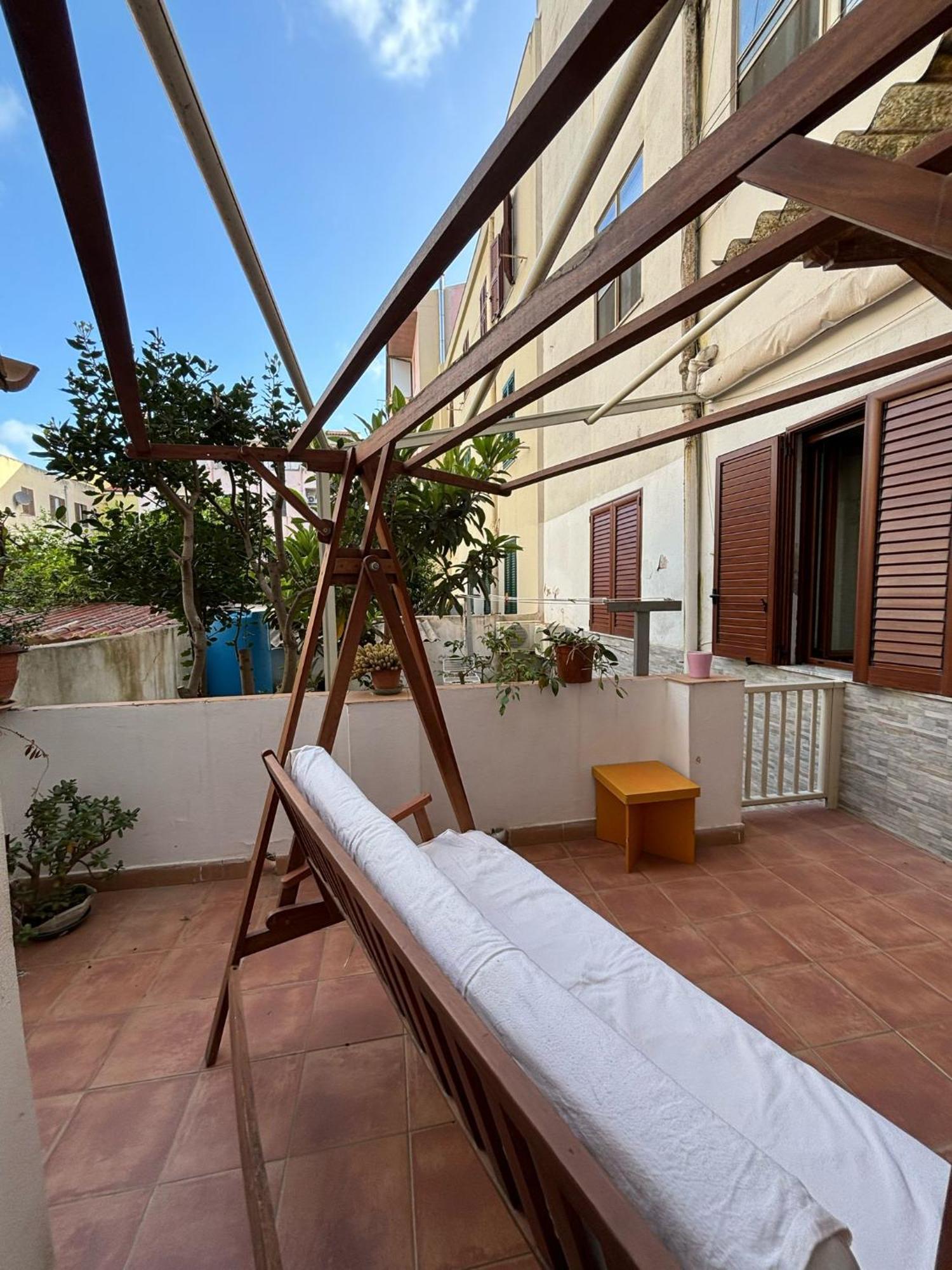 Pm 41 Via Ennio Porrino Guest House Alghero Extérieur photo